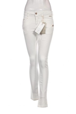 Γυναικείο Τζίν Cream, Μέγεθος M, Χρώμα Λευκό, Τιμή 82,99 €