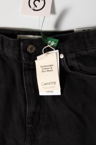 Dámske džínsy  Mango, Veľkosť S, Farba Čierna, Cena  34,69 €