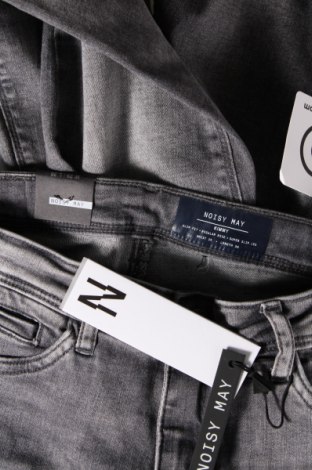 Damen Jeans Noisy May, Größe M, Farbe Grau, Preis € 7,11