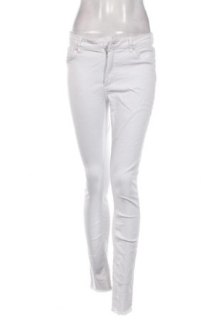 Damen Jeans ONLY, Größe L, Farbe Weiß, Preis 6,31 €