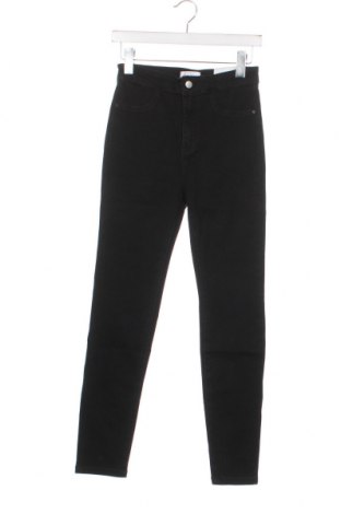 Damen Jeans Urban Revivo, Größe XS, Farbe Schwarz, Preis 4,93 €