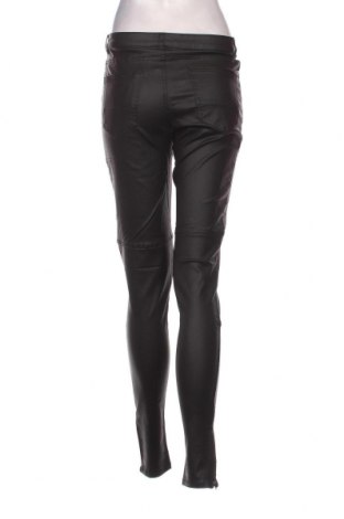 Damen Jeans Vero Moda, Größe S, Farbe Schwarz, Preis 5,61 €