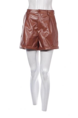 Pantaloni scurți de piele barbați SHEIN, Mărime M, Culoare Maro, Preț 36,35 Lei