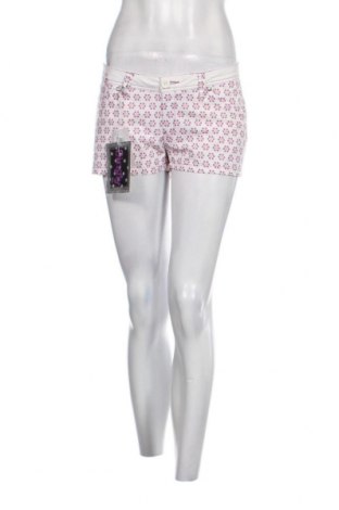 Γυναικείο κοντό παντελόνι, Μέγεθος L, Χρώμα Πολύχρωμο, Τιμή 8,63 €