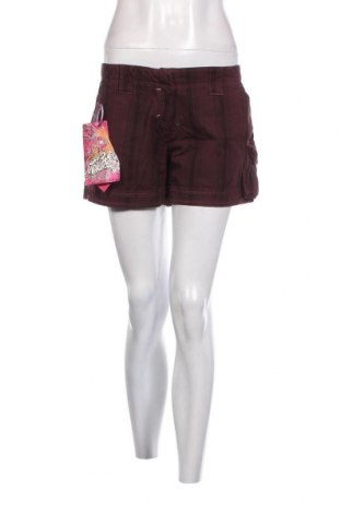 Γυναικείο κοντό παντελόνι, Μέγεθος L, Χρώμα Κόκκινο, Τιμή 10,07 €