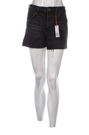 Γυναικείο κοντό παντελόνι BDG, Μέγεθος S, Χρώμα Γκρί, Τιμή 3,71 €