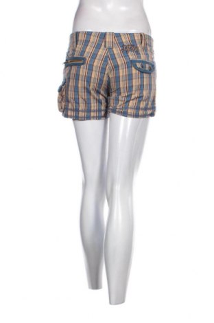 Дамски къс панталон DPM69, Размер S, Цвят Многоцветен, Цена 11,78 лв.