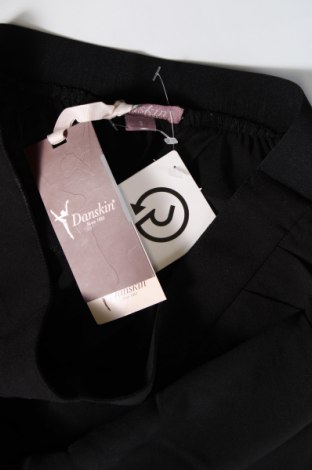Γυναικείο κοντό παντελόνι Danskin, Μέγεθος S, Χρώμα Μαύρο, Τιμή 5,91 €