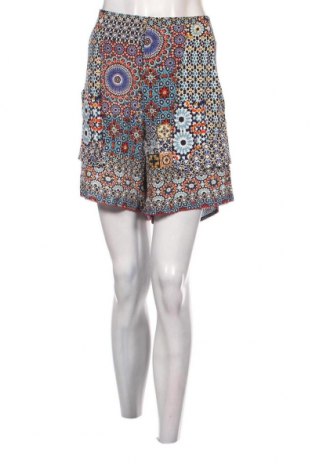 Γυναικείο κοντό παντελόνι Desigual, Μέγεθος L, Χρώμα Πολύχρωμο, Τιμή 52,58 €
