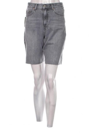 Γυναικείο κοντό παντελόνι Dr. Denim, Μέγεθος S, Χρώμα Γκρί, Τιμή 6,31 €