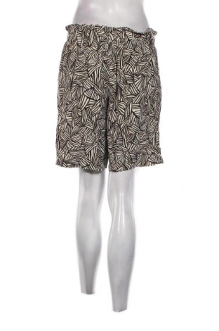 Γυναικείο κοντό παντελόνι Esprit, Μέγεθος M, Χρώμα Πολύχρωμο, Τιμή 21,15 €