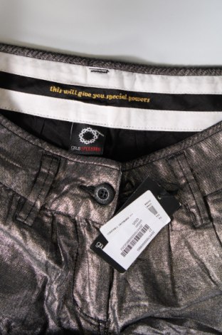 Дамски къс панталон Gsus Sindustries, Размер M, Цвят Сребрист, Цена 11,52 лв.