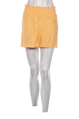 Γυναικείο κοντό παντελόνι Influence, Μέγεθος M, Χρώμα Κίτρινο, Τιμή 6,31 €