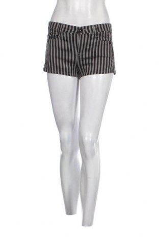 Γυναικείο κοντό παντελόνι Killah, Μέγεθος S, Χρώμα Γκρί, Τιμή 9,46 €