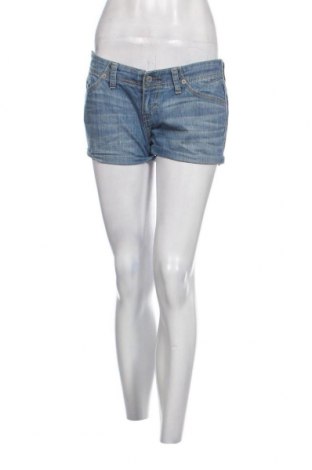 Γυναικείο κοντό παντελόνι Levi's, Μέγεθος M, Χρώμα Μπλέ, Τιμή 4,21 €