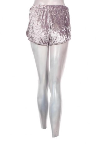 Damen Shorts Luna Chix, Größe S, Farbe Lila, Preis 3,44 €