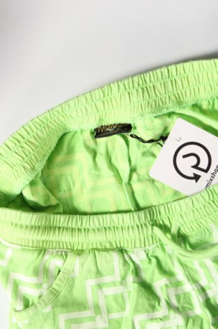 Дамски къс панталон Mambo, Размер S, Цвят Зелен, Цена 16,74 лв.