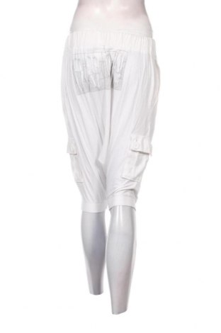 Γυναικείο κοντό παντελόνι Miss Sixty, Μέγεθος S, Χρώμα Λευκό, Τιμή 5,26 €