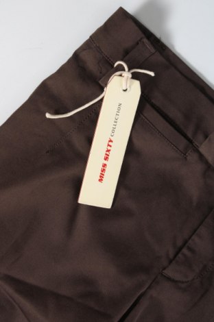 Pantaloni scurți de femei Miss Sixty, Mărime S, Culoare Maro, Preț 53,68 Lei