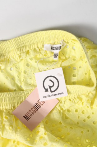 Γυναικείο κοντό παντελόνι Missguided, Μέγεθος M, Χρώμα Κίτρινο, Τιμή 5,11 €
