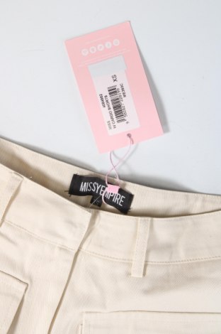 Damen Shorts Missy Empire, Größe XS, Farbe Ecru, Preis 15,98 €