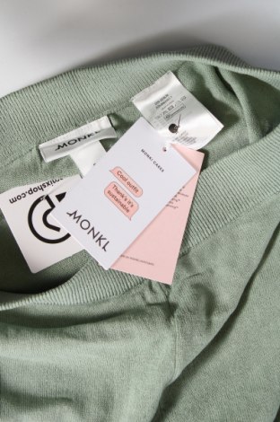 Damen Shorts Monki, Größe S, Farbe Grün, Preis 7,50 €