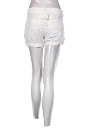 Γυναικείο κοντό παντελόνι Nolita, Μέγεθος L, Χρώμα Λευκό, Τιμή 9,99 €