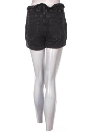 Γυναικείο κοντό παντελόνι ONLY, Μέγεθος M, Χρώμα Γκρί, Τιμή 6,60 €