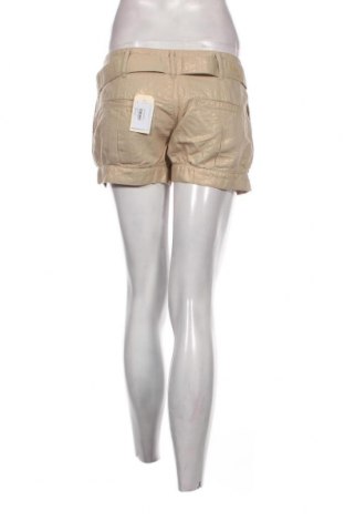 Дамски къс панталон Pepe Jeans, Размер L, Цвят Бежов, Цена 19,38 лв.