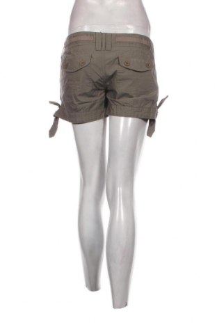 Pantaloni scurți de femei Pepe Jeans, Mărime S, Culoare Gri, Preț 53,68 Lei