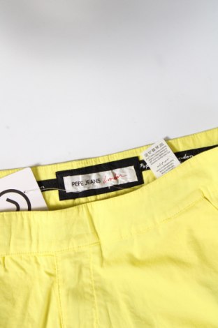 Γυναικείο κοντό παντελόνι Pepe Jeans, Μέγεθος S, Χρώμα Κίτρινο, Τιμή 6,31 €