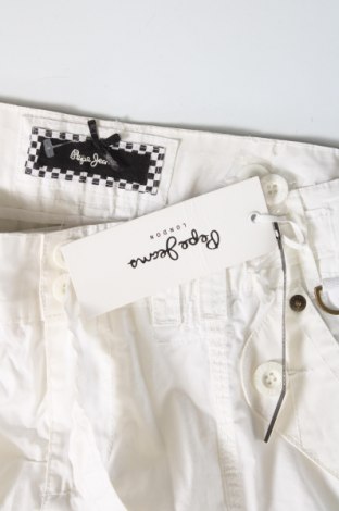 Γυναικείο κοντό παντελόνι Pepe Jeans, Μέγεθος M, Χρώμα Λευκό, Τιμή 9,99 €