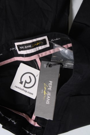 Дамски къс панталон Pepe Jeans, Размер S, Цвят Черен, Цена 21,42 лв.