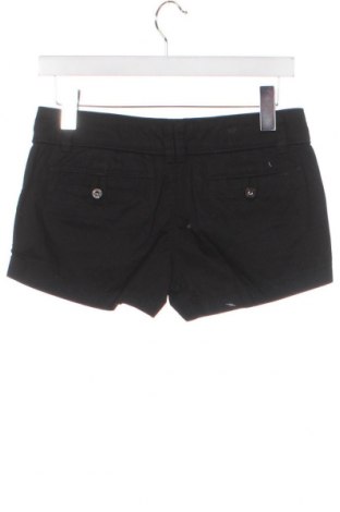 Pantaloni scurți de femei Pepe Jeans, Mărime S, Culoare Negru, Preț 30,20 Lei