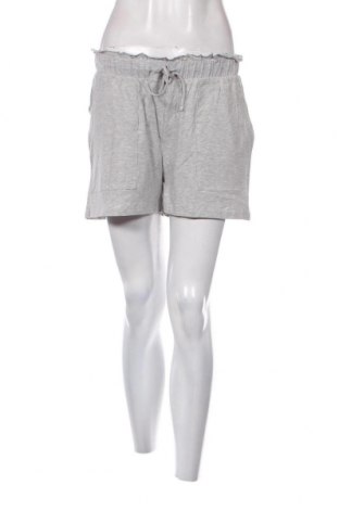 Γυναικείο κοντό παντελόνι Pieces, Μέγεθος S, Χρώμα Γκρί, Τιμή 6,80 €