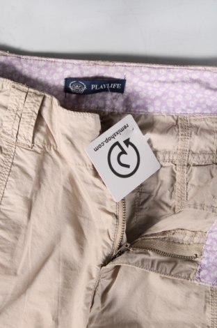 Дамски къс панталон Playlife, Размер M, Цвят Бежов, Цена 5,04 лв.