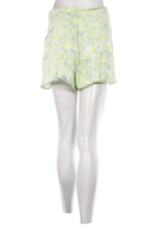 Γυναικείο κοντό παντελόνι Reclaimed Vintage, Μέγεθος M, Χρώμα Πολύχρωμο, Τιμή 7,42 €
