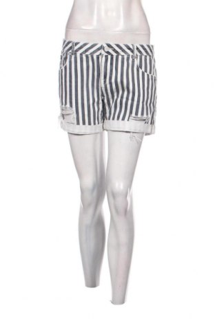 Γυναικείο κοντό παντελόνι Superdry, Μέγεθος M, Χρώμα Πολύχρωμο, Τιμή 27,69 €