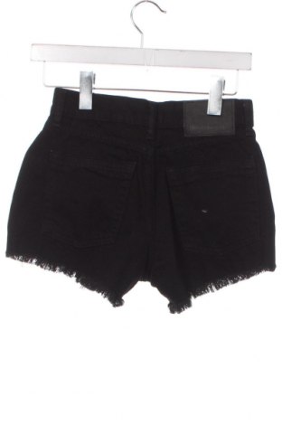 Дамски къс панталон Superdry, Размер XXS, Цвят Черен, Цена 20,40 лв.