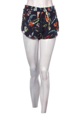 Γυναικείο κοντό παντελόνι Superdry, Μέγεθος S, Χρώμα Πολύχρωμο, Τιμή 6,66 €