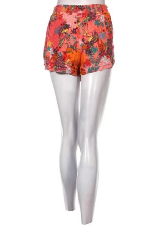 Γυναικείο κοντό παντελόνι Superdry, Μέγεθος L, Χρώμα Πολύχρωμο, Τιμή 6,31 €
