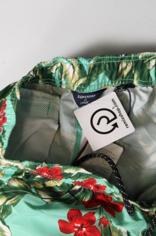 Γυναικείο κοντό παντελόνι Superdry, Μέγεθος M, Χρώμα Πολύχρωμο, Τιμή 10,52 €