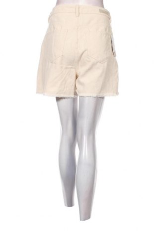Дамски къс панталон Tom Tailor, Размер L, Цвят Бежов, Цена 72,00 лв.