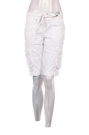 Γυναικείο κοντό παντελόνι Tom Tailor, Μέγεθος S, Χρώμα Λευκό, Τιμή 6,68 €