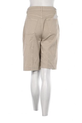 Damen Shorts Trussardi, Größe M, Farbe Mehrfarbig, Preis 43,46 €