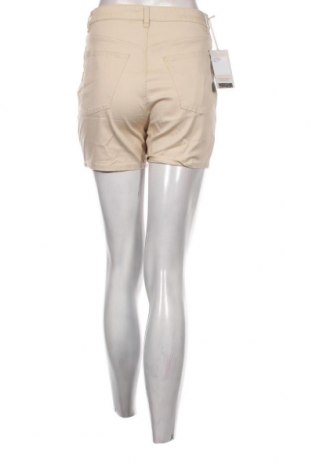 Γυναικείο κοντό παντελόνι Trussardi, Μέγεθος S, Χρώμα  Μπέζ, Τιμή 12,62 €