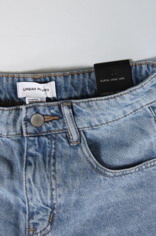 Γυναικείο κοντό παντελόνι Urban Revivo, Μέγεθος XS, Χρώμα Μπλέ, Τιμή 5,57 €