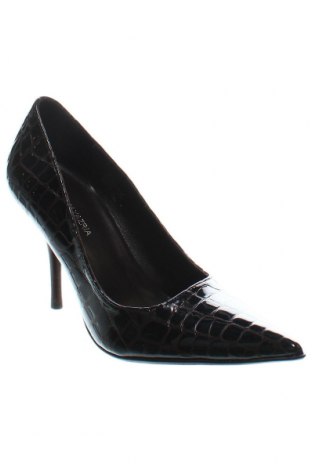 Дамски обувки BCBG Max Azria, Размер 37, Цвят Кафяв, Цена 157,99 лв.
