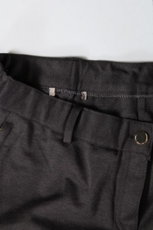 Дамски панталон, Размер M, Цвят Сив, Цена 6,09 лв.