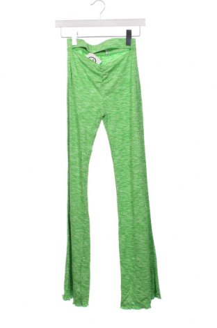Γυναικείο παντελόνι Bershka, Μέγεθος XS, Χρώμα Πράσινο, Τιμή 5,69 €